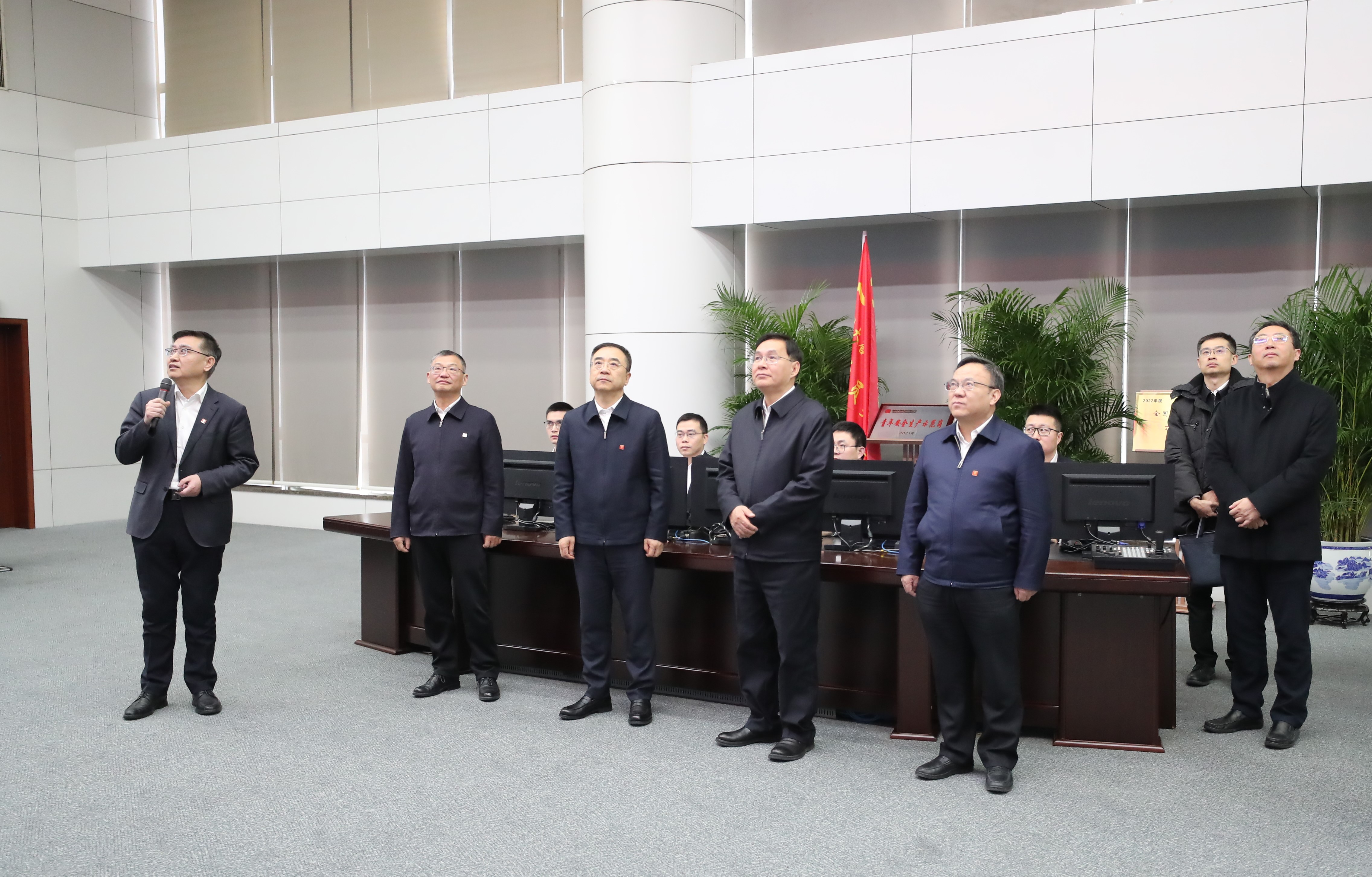 张玉卓、、、国资、、、央企、、、国资委、、、书记、、、主任、、、国企、、、企业刷新