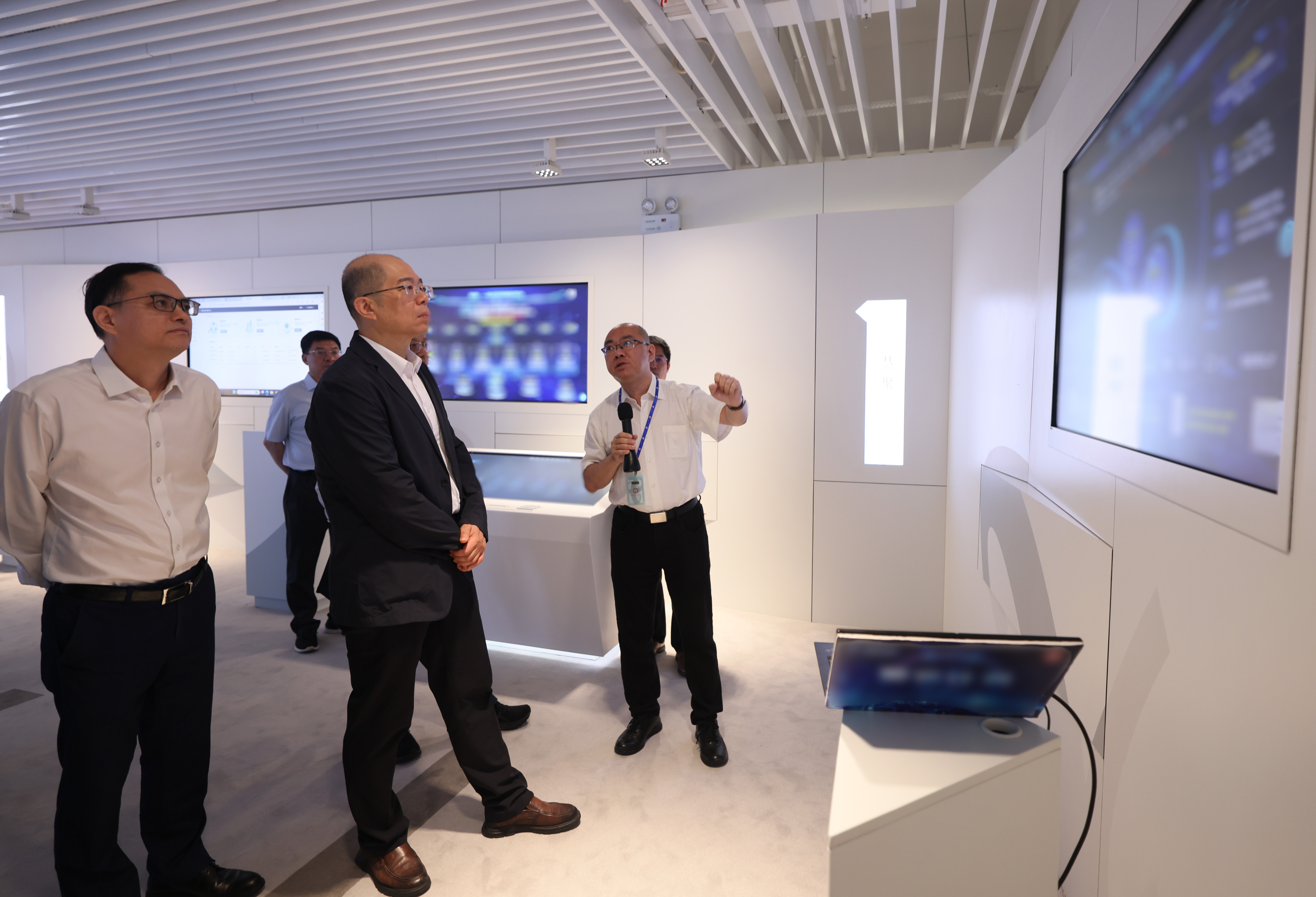 张玉卓、、国资、、央企、、国资委、、书记、、主任、、国企、、企业刷新